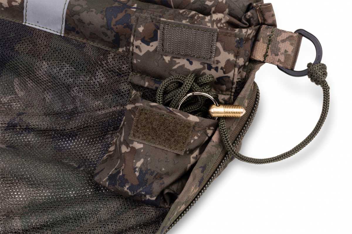 nash4 De Nash Carp Care Failsafe Retainer Sling Camo